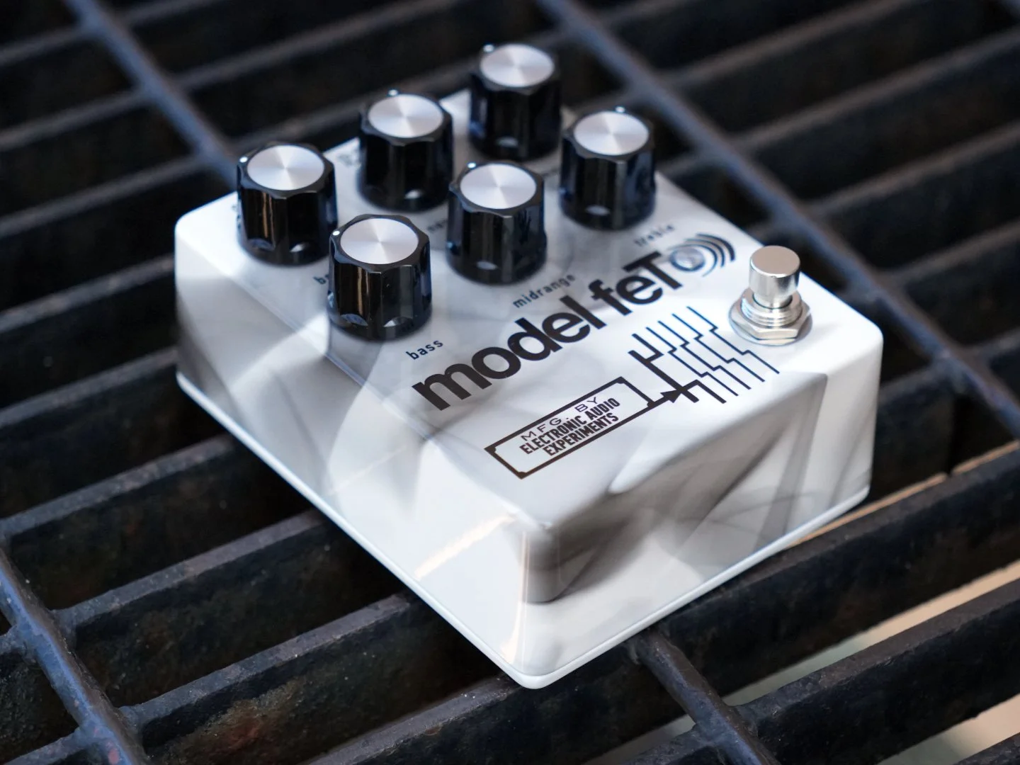Model feT — Electronic Audio Experiments